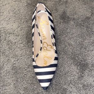 Striped heel